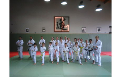 PASAGE DE GRADES DE FIN DE SAISON A L'ECOLE DE KARATE DO MICHEL RICATTI